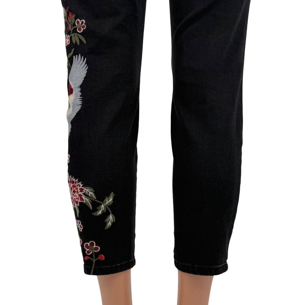 VTG Nanette Lepore Black Floral Embroidered Cropped Jeans | Mob Wife Coquette 8 - Picture 10 of 16